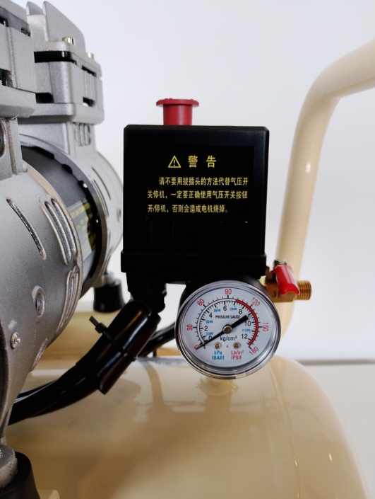 Compresor silencioso 50L 8 bar Hatapress sin aceite Compresor silencioso 50L 8 bar Hatapress sin aceite (imagen 4)