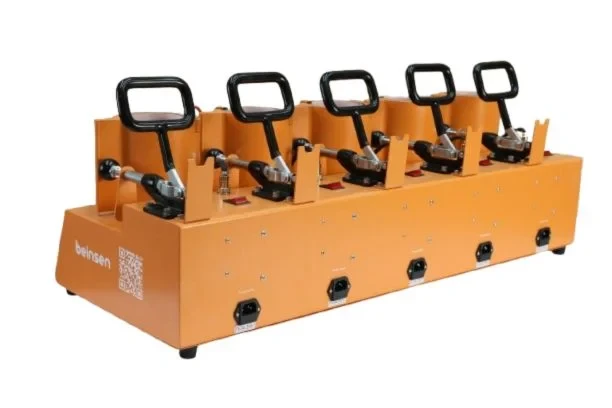Vista trasera de la plancha de 5 tazas Beinsen Sore con el chasis industrial reforzado