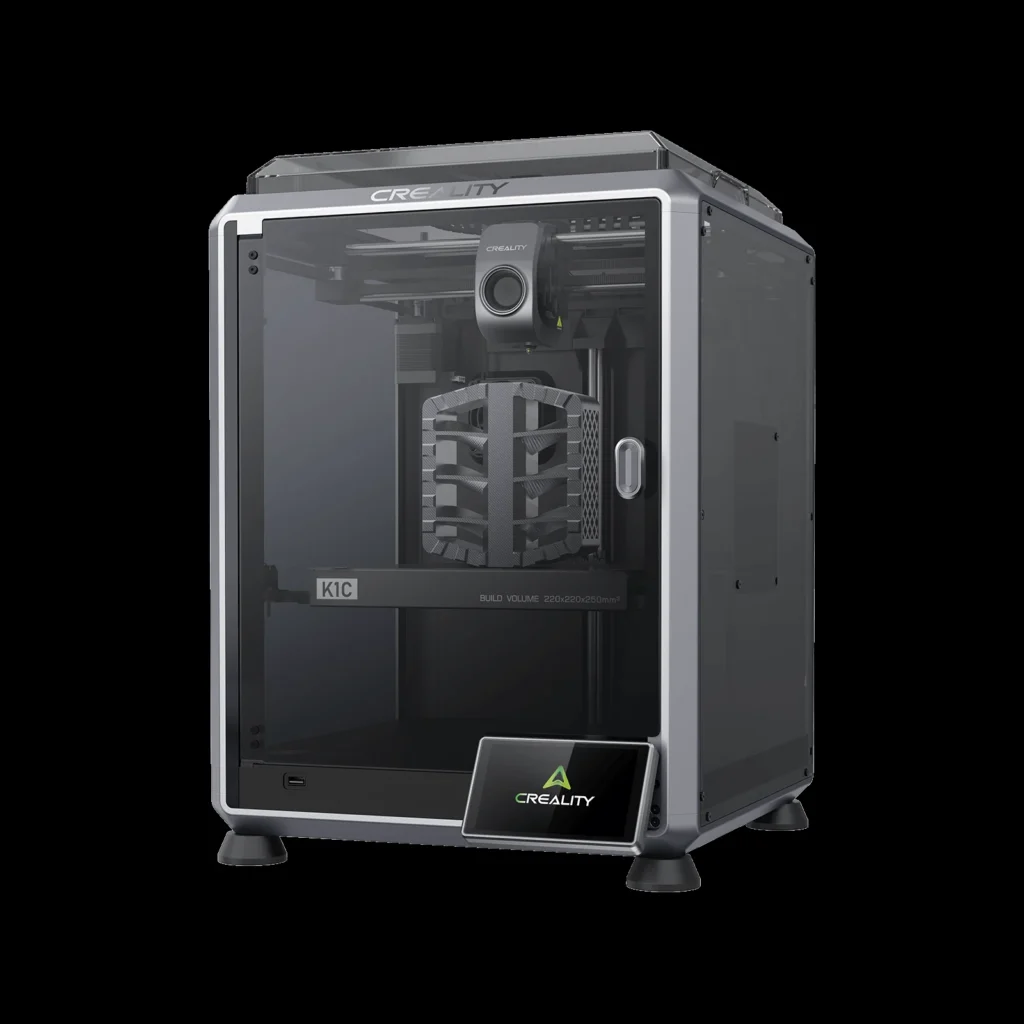 Impresora 3D Creality K1C en vista tres cuartos: chasis cerrado, pantalla tactil Creality y piezas impresas en el interior
