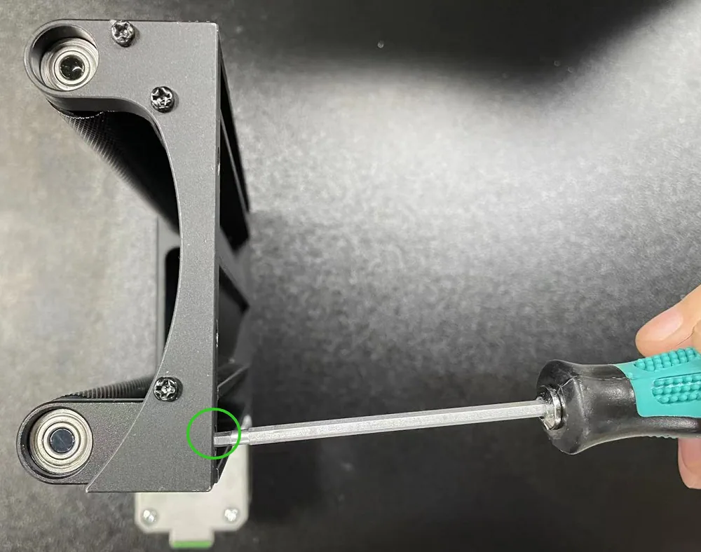 ¿Cómo sustituir los ejes del Rotary Attachment? ¿Cómo sustituir los ejes del Rotary Attachment?