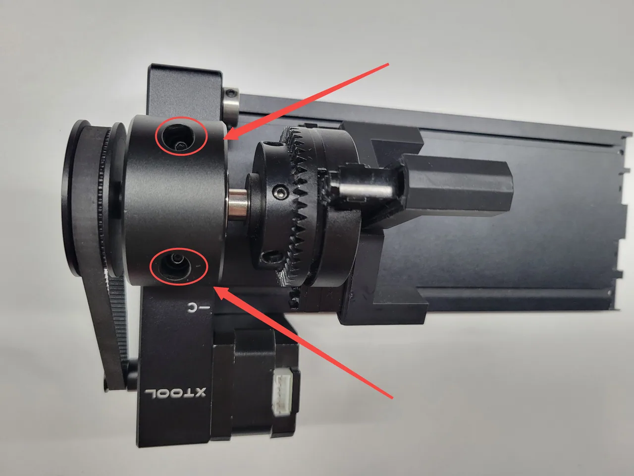 Sustituir el motor del Rotary Attachment 2/2 Pro Sustituir el motor del Rotary Attachment 2/2 Pro