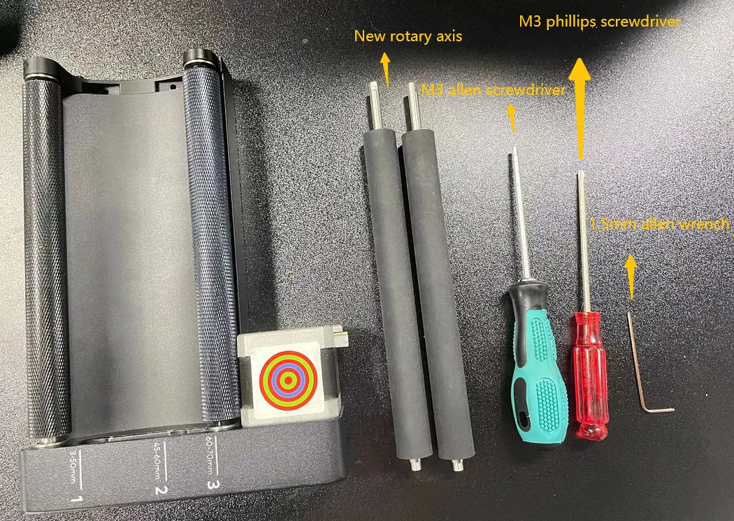 ¿Cómo sustituir los ejes del Rotary Attachment? ¿Cómo sustituir los ejes del Rotary Attachment?