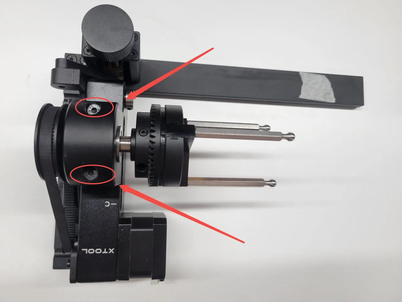 Sustituir el motor del Rotary Attachment 2/2 Pro Sustituir el motor del Rotary Attachment 2/2 Pro