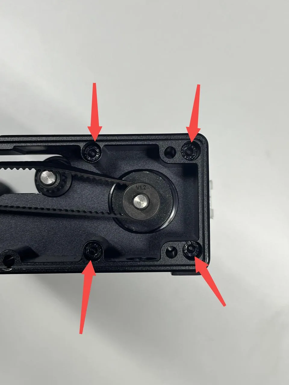 Sustituir el motor del Rotary Attachment 2/2 Pro
