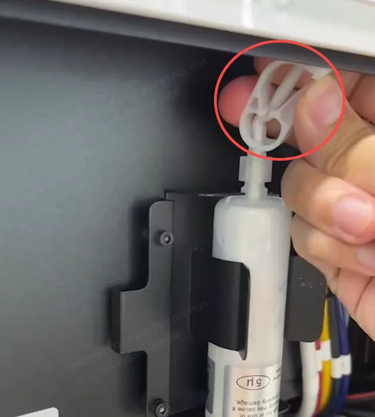 Diagnosticar y solucionar "Sin salida de blanco" o el bloqueo del flujo de tinta blanca en la xTool Apparel Printer Diagnosticar y solucionar "Sin salida de blanco" o el bloqueo del flujo de tinta blanca en la xTool Apparel Printer
