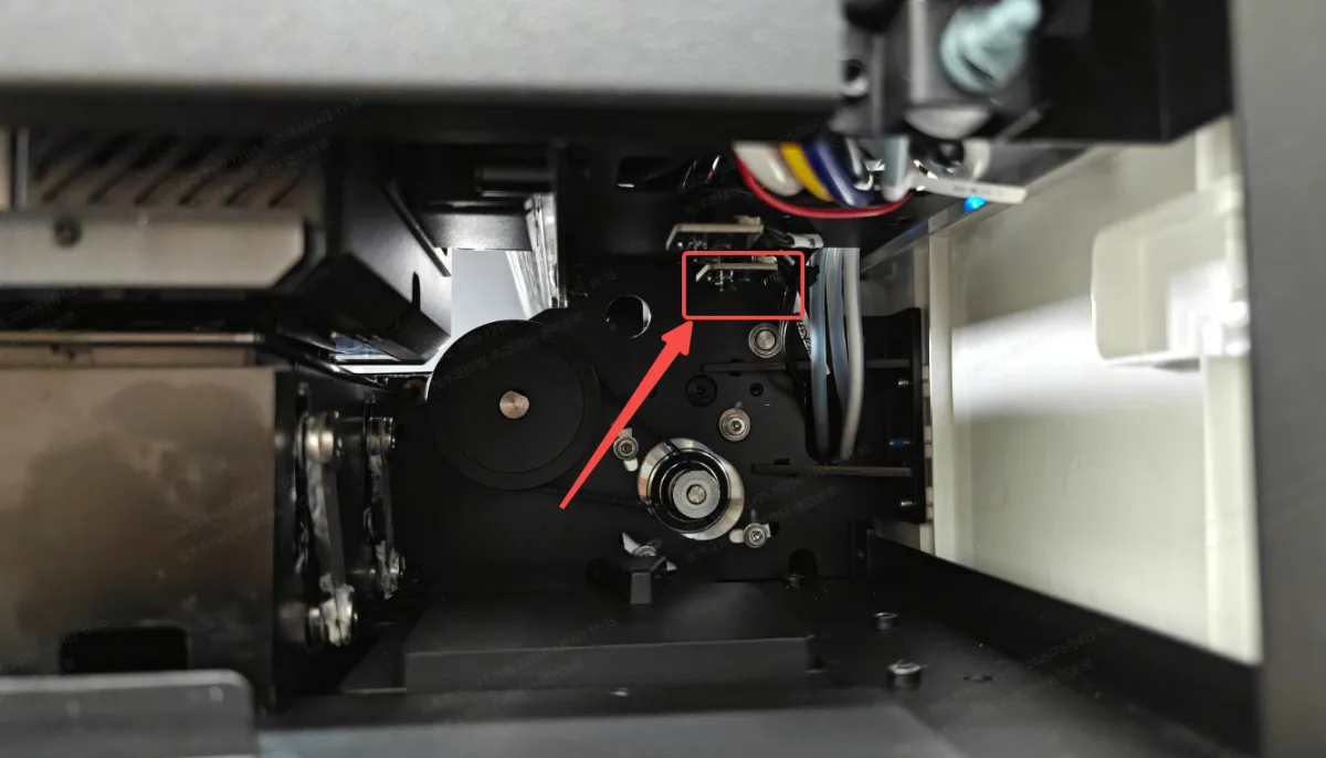 Solucionar el error «Waste ink tank too full» (depósito de tinta residual lleno) de la xTool Apparel Printer (código de error: X) Solucionar el error «Waste ink tank too full» (depósito de tinta residual lleno) de la xTool Apparel Printer (código de error: X)