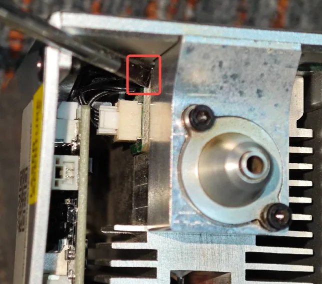 Solucionar el error «Medición automática fallida» en la xTool M2 Solucionar el error «Medición automática fallida» en la xTool M2
