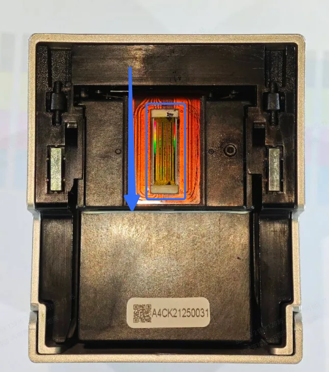 Solucionar resultados de impresión anómalos en el módulo de inyección CMYK de la xTool M2