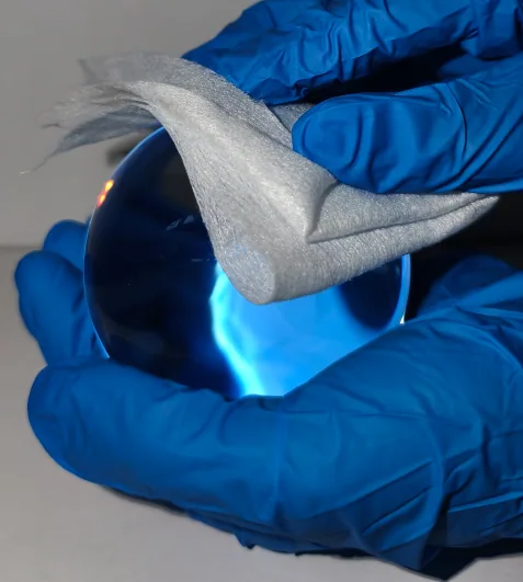 Fabricación de la base de fijación para el grabado de bolas de cristal Fabricación de la base de fijación para el grabado de bolas de cristal
