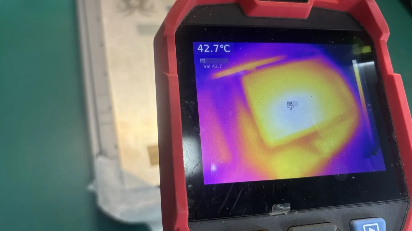 Prevención de quemaduras por alta temperatura tras el procesado Prevención de quemaduras por alta temperatura tras el procesado