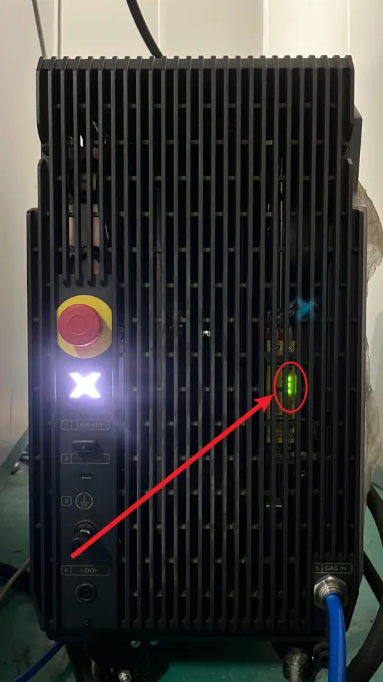 Solucionar «Botón de parada de emergencia pulsado» de la xTool MetalFab Laser Welder Solucionar «Botón de parada de emergencia pulsado» de la xTool MetalFab Laser Welder