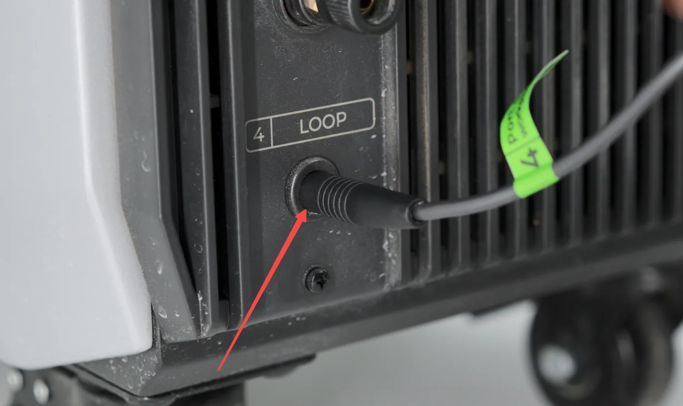 Solucionar el fallo de emisión del láser del xTool MetalFab Laser Welder