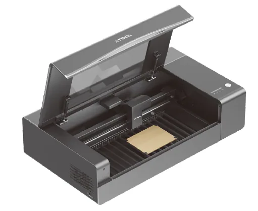 Usa las pinzas de sujeción de material de la xTool P2/P2S Usa las pinzas de sujeción de material de la xTool P2/P2S