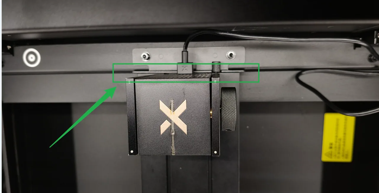 Soluciones para el fallo de calibración de las coordenadas del eje del RA3 确保 RA3 垂直紧贴 P3 固定块.png