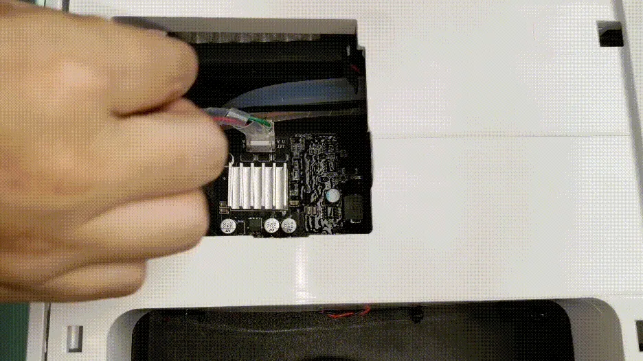 Guía de mantenimiento de la xTool P3 20251120164235_rec_.gif