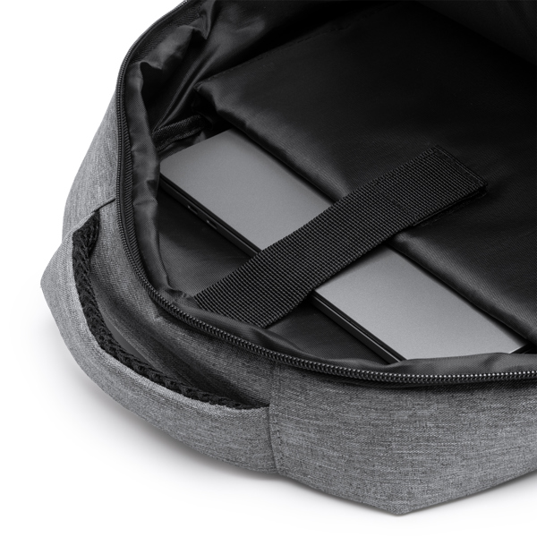 Mochila Stamina Kiton detalle