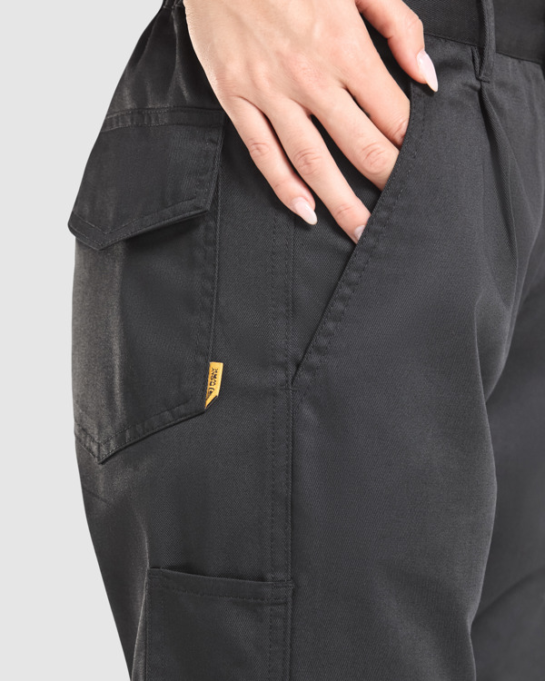 Pantalón Roly Daily Woman detalle