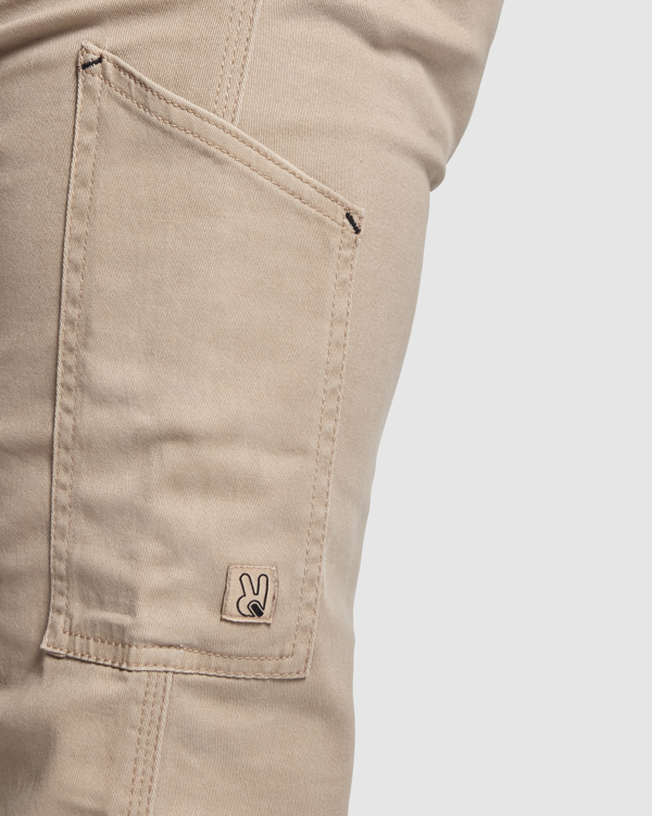 Pantalón Roly Fonta detalle